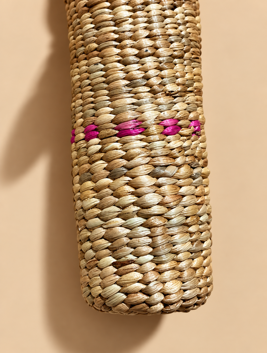 Water hyacinth Bottle holder