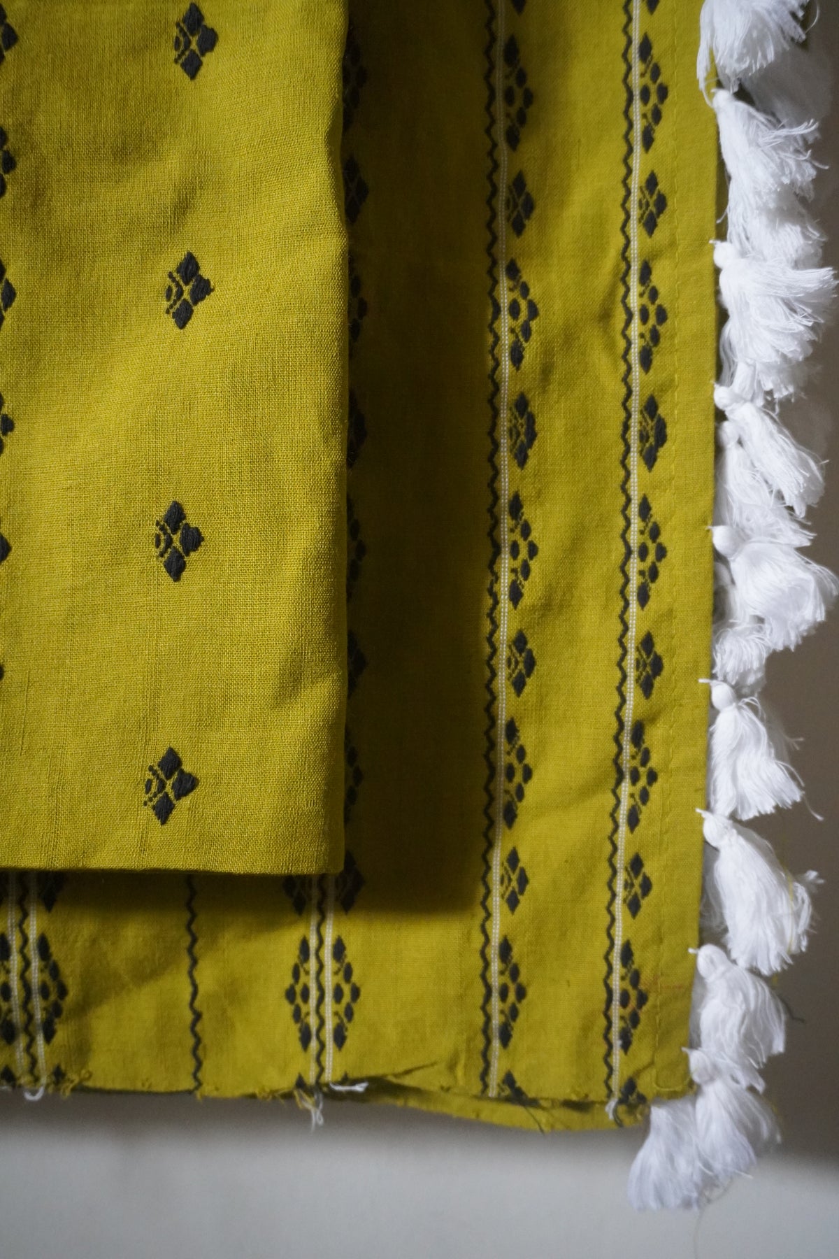 Bottle Green and black cotton handwoven mekhela sador