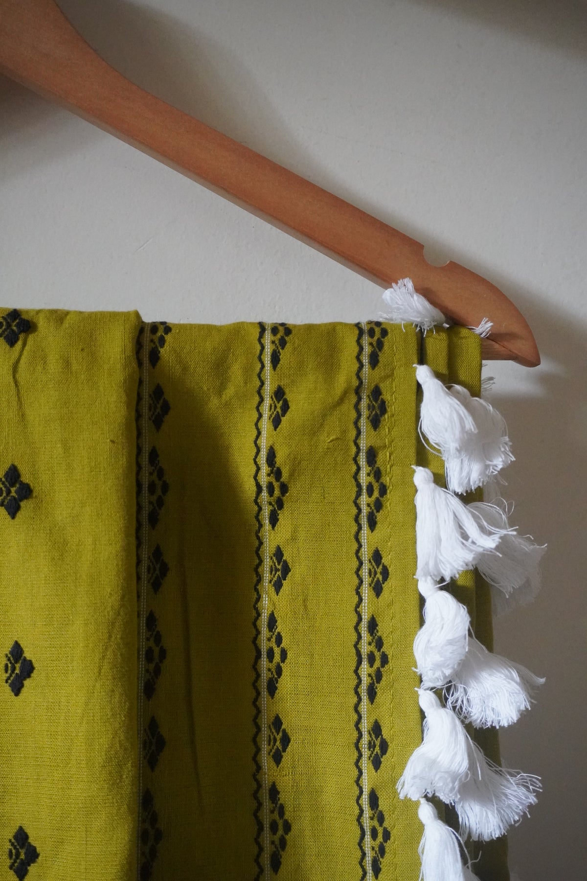 Bottle Green and black cotton handwoven mekhela sador