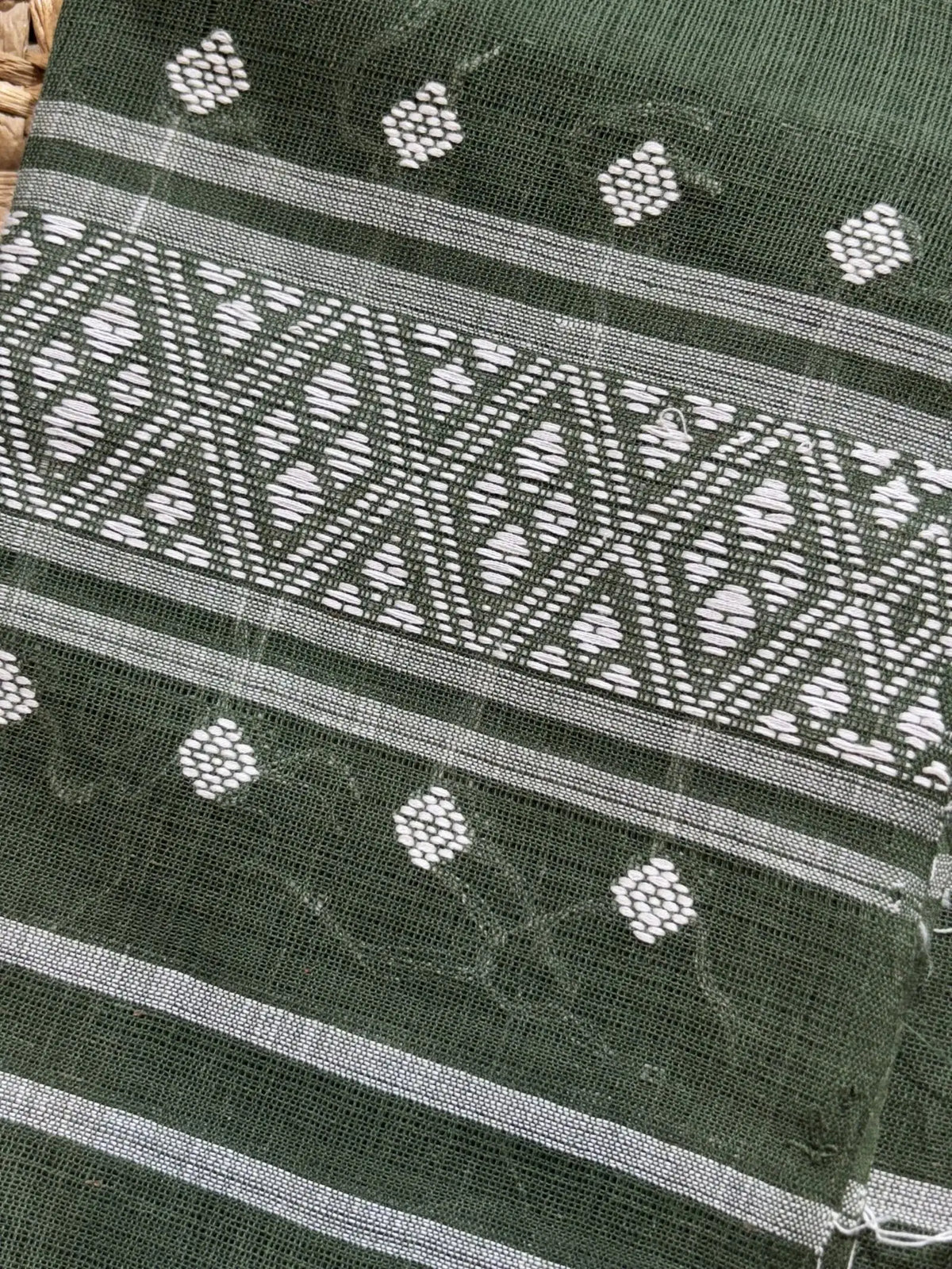 Green & White Cotton Stole – image 2
