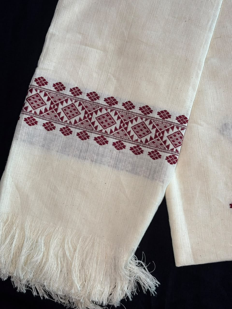 White and Maroon Cotton stole